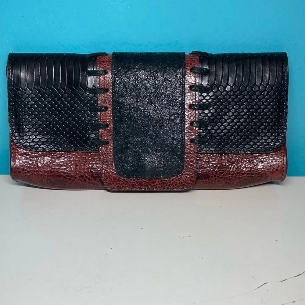 Leatherock Embossed Leather Clutch Bag 10” x 5” Brown & Black